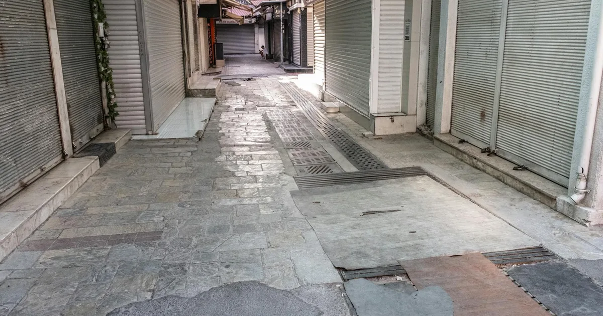 Rideau Métallique Bloqué par le Froid Paris 3 : Urgence 2026