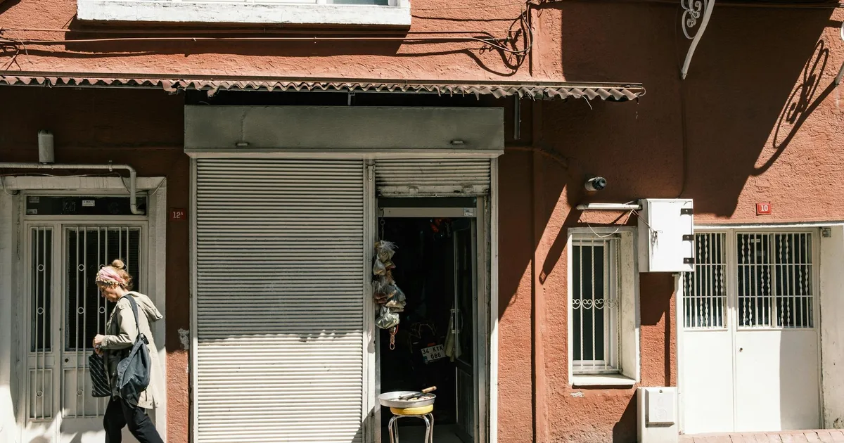Rideau Métallique Forcé Paris 3 : Urgence Cambriolage 2026